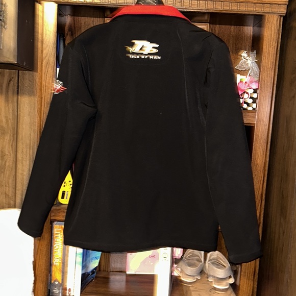 T/T Isle Of Man 🇮🇲 Jacket - Picture 7 of 10